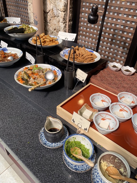 シギラベイサイドスイートアラマンダ ブログ朝食ビュッフェ 沖縄料理