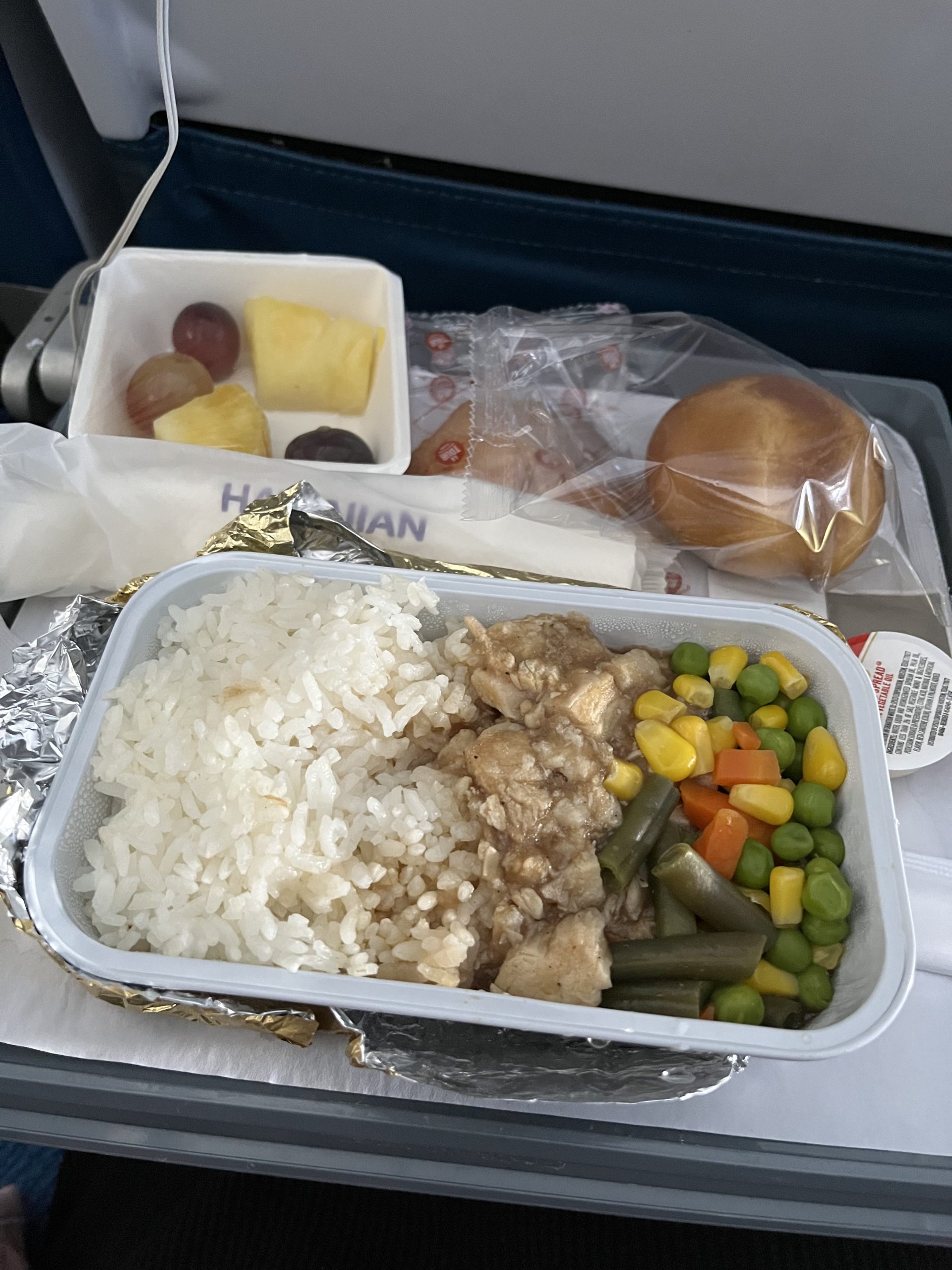 ハワイアン航空 福岡 ホノルル 機内食 チキン